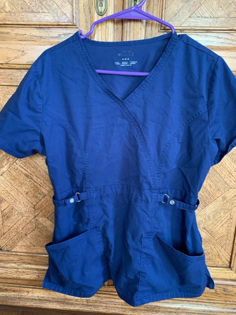 Cherokee Luxe Women’s Short Sleeve V-Neck Scrub Top in Navy